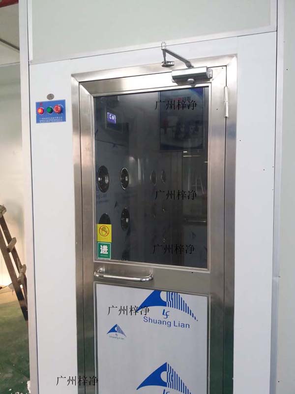 手拉門風淋室造價使用、安裝方便