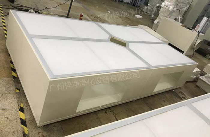 層流送風天花分為I、II、III級手術室用