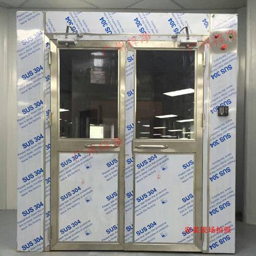 雙開門除塵風(fēng)淋室圖片 雙開門除塵風(fēng)淋室圖片